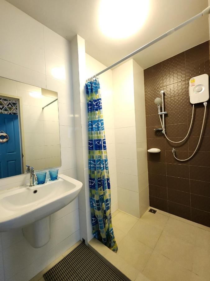 The Trust Condo By The Sea HHQ Exteriör bild